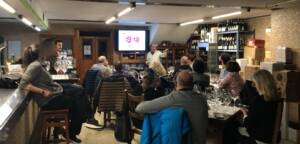Catas de vino en Asturias. Diferentes Estilos de blancos. Las Rías Gijón.