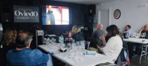 Catas de vino en Asturias. Diferentes estilos de blancos. espacio Beat Oviedo